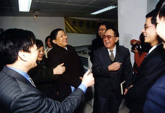 ׯ����Ϸ��(�й���)���޹�˾����