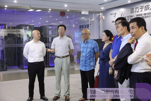 ׯ����Ϸ��(�й���)���޹�˾����