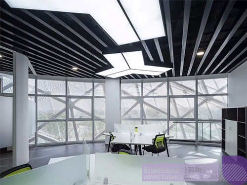 ׯ����Ϸ��(�й���)���޹�˾����